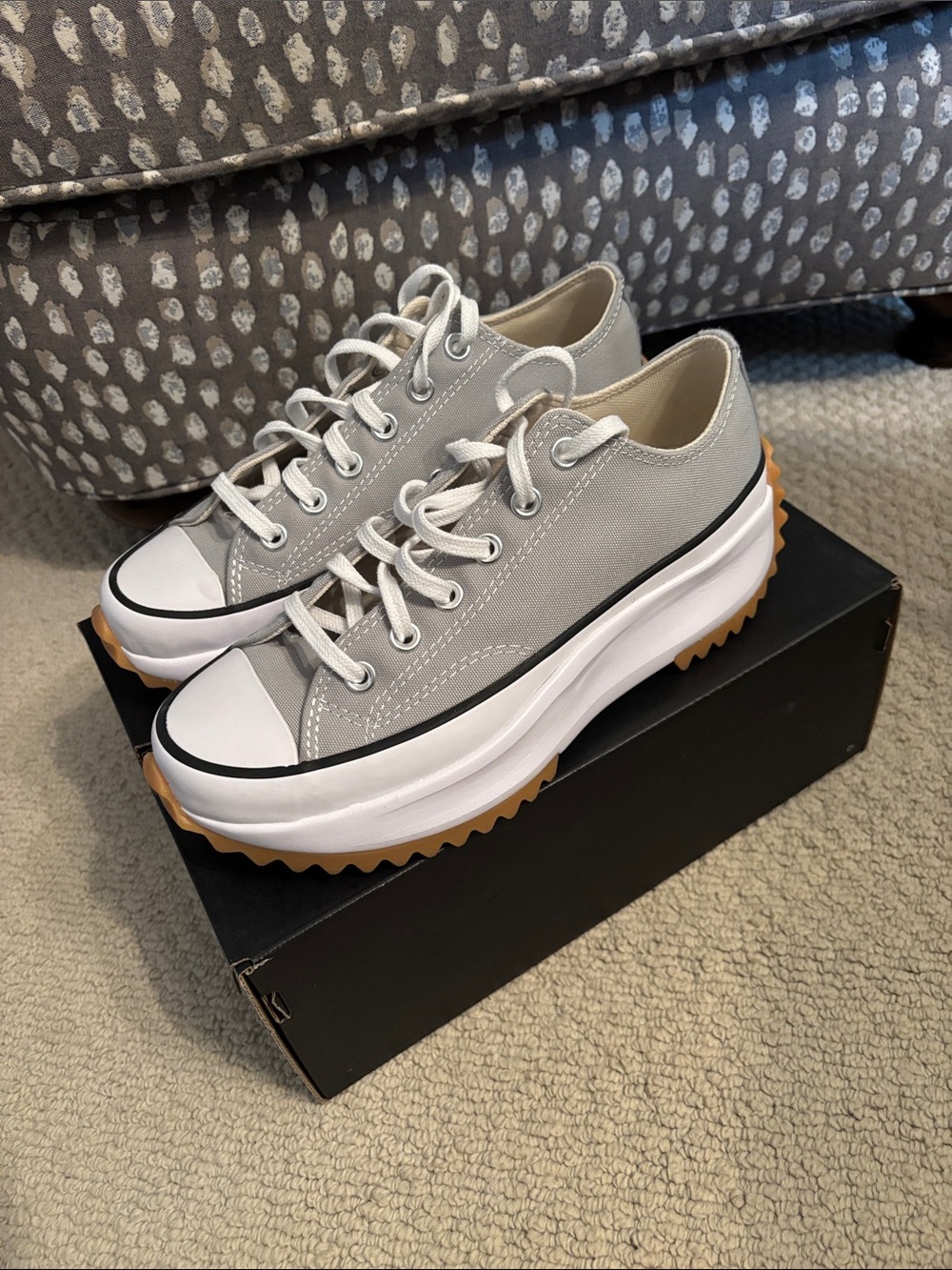 Converse Like New Runstar Hike Platform Sneakers - Picture 3 of 6